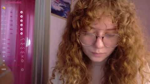 milounee online show from February 28, 6:58 am