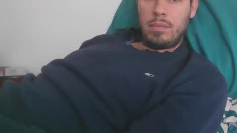 Snapshot of milowww1601 chatting on November 26, 10:27 am milowww1601 online show from November 26, 10:27 am