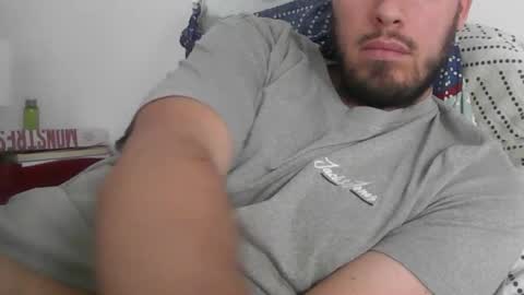 Snapshot of milowww1601 chatting on December 17, 2:12 pm milowww1601 online show from December 17, 2:12 pm