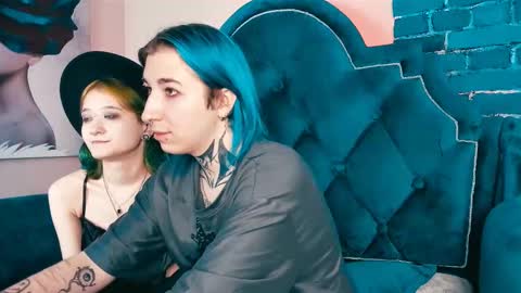 milten_trish online show from December 11, 5:15 pm