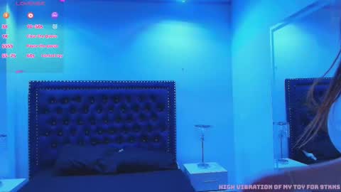 Milu ballmer  online show from December 1, 11:15 am