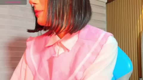 Snapshot of milu_carbajal_x chatting on July 20, 2:48 am milu_carbajal_x online show from July 20, 2:48 am