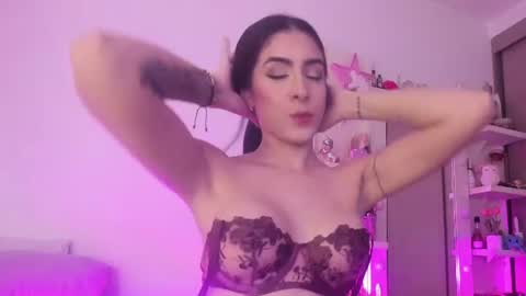 Snapshot of milu_cooper chatting on July 7, 6:47 am milu modelo independiente .onlyfans kmila model online show from July 7, 6:47 am