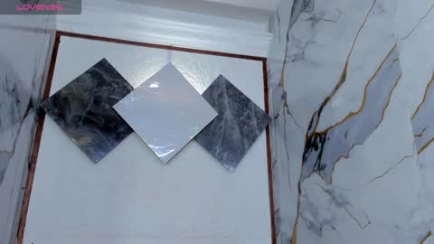 Snapshot of milu_sexy1 chatting on October 12, 1:43 pm milu_sexy1 online show from October 12, 1:43 pm