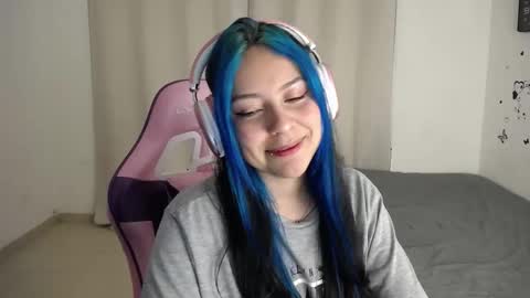 Milusolers online show from November 21, 6:23 am