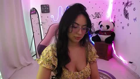 Milusolers online show from February 18, 3:41 pm