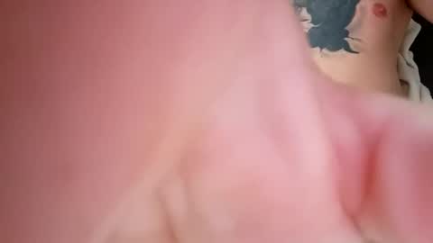 Snapshot of milutki439065 chatting on March 23, 12:53 pm Milutki14325 online show from March 23, 12:53 pm