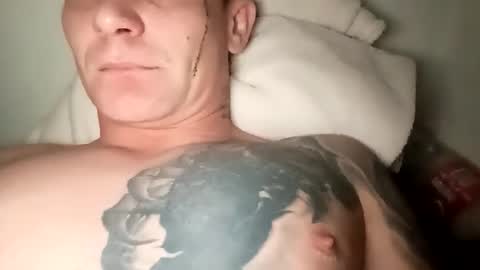 Snapshot of milutki439065 chatting on March 24, 9:20 pm Milutki14325 online show from March 24, 9:20 pm