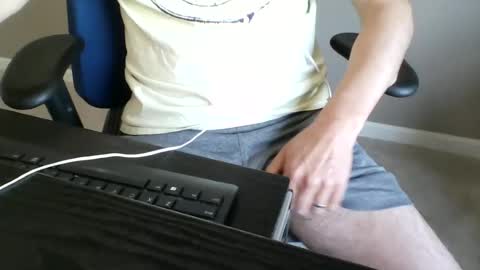 Snapshot of milwaukeebadger24 chatting on July 8, 12:09 pm milwaukeebadger24 online show from July 8, 12:09 pm