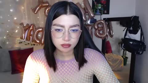 Mily online show from September 12, 8:31 pm