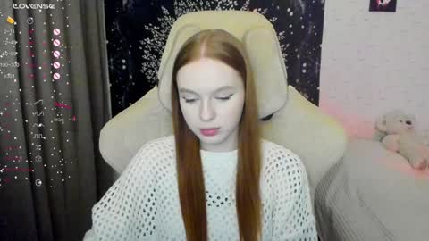Snapshot of milymi_ chatting on January 21, 11:34 pm Milena and Jasper online show from January 21, 11:34 pm