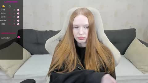 Snapshot of milymi_ chatting on September 10, 12:16 pm Milena and Jasper online show from September 10, 12:16 pm