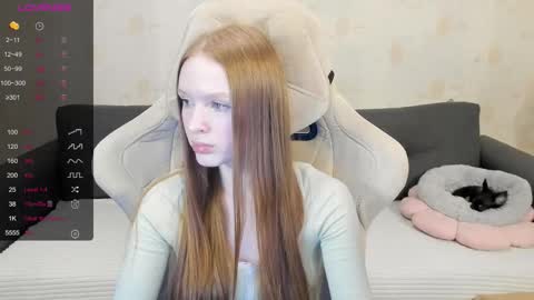 Snapshot of milymi_ chatting on September 28, 2:55 pm Milena and Jasper online show from September 28, 2:55 pm