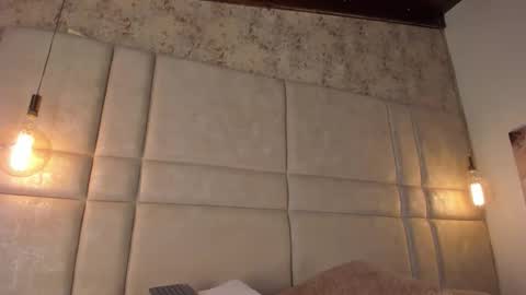 Milyy online show from October 18, 7:58 pm