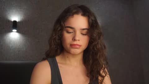 Linda online show from February 21, 1:45 pm