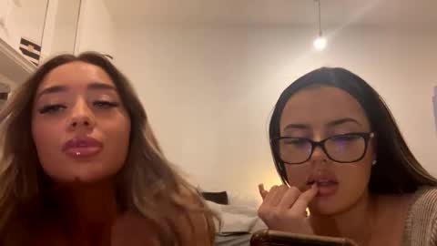 Snapshot of mimi_monroe1 chatting on February 28, 10:17 pm Mimi Monroe online show from February 28, 10:17 pm