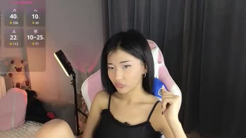 Snapshot of mimiicherry chatting on February 6, 3:33 am Kiko online show from February 6, 3:33 am