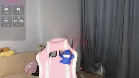 Snapshot of mimiicherry chatting on February 8, 3:10 am Kiko online show from February 8, 3:10 am