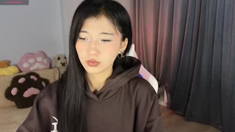 Snapshot of mimiicherry chatting on February 9, 3:43 am Kiko online show from February 9, 3:43 am