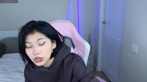 Snapshot of mimiicherry chatting on February 26, 3:16 am Kiko online show from February 26, 3:16 am