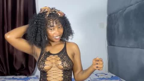 mimi online show from November 7, 11:10 am