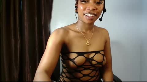 mimi online show from February 27, 2:50 pm