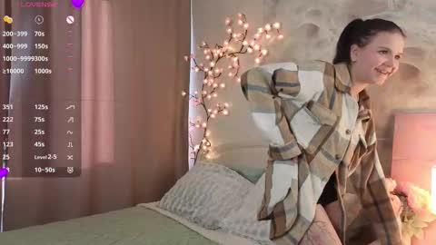 Snapshot of mimimi1209 chatting on February 27, 4:34 am Dana online show from February 27, 4:34 am