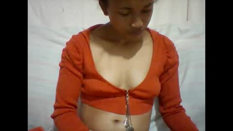 Snapshot of mimisexy295320 chatting on December 1, 5:24 pm mimisexy295320 online show from December 1, 5:24 pm