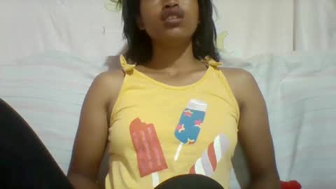 Snapshot of mimisexy295320 chatting on December 2, 5:37 am mimisexy295320 online show from December 2, 5:37 am