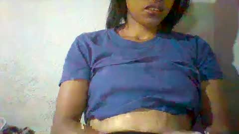 Snapshot of mimisexy295320 chatting on December 16, 11:01 am mimisexy295320 online show from December 16, 11:01 am