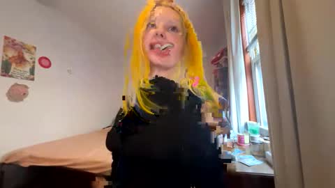 mimsymarlo online show from November 14, 5:11 pm