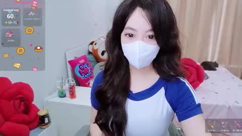 Snapshot of mina_686 chatting on February 28, 3:07 am mina_686 online show from February 28, 3:07 am