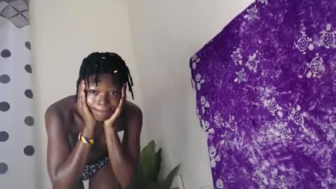 Snapshot of minatah6 chatting on November 15, 9:17 am minatah6 online show from November 15, 9:17 am
