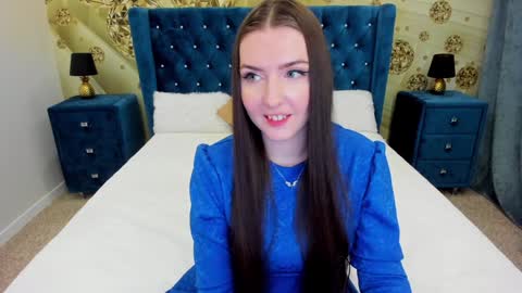 minchelskatrina online show from December 13, 11:55 am