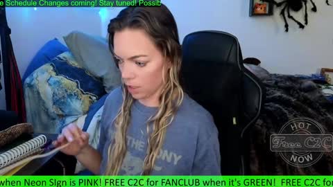 Snapshot of mindymars chatting on December 2, 3:03 pm Mindy Mars online show from December 2, 3:03 pm