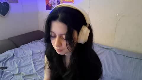 Mindy online show from March 31, 3:19 am