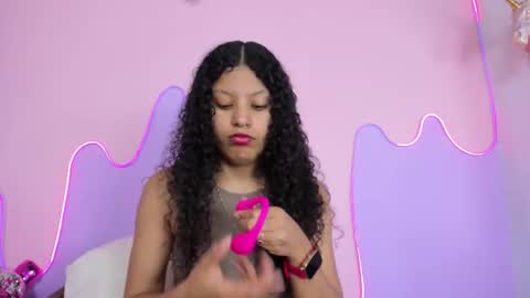 Mingie online show from March 3, 3:01 am