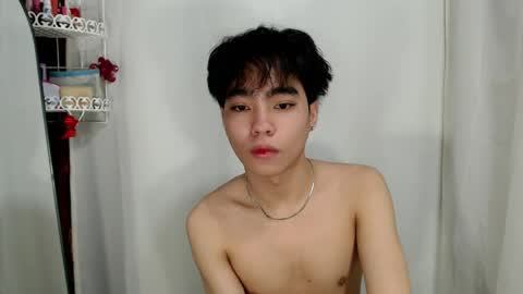 mingkla_man online show from March 25, 5:13 am