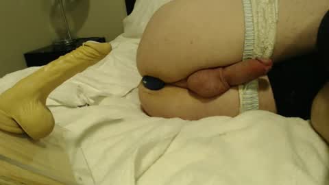 minime1920 online show from February 14, 3:09 pm