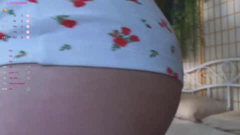 Snapshot of minirini chatting on September 27, 3:17 pm Rina online show from September 27, 3:17 pm