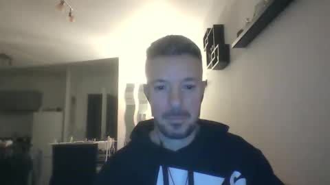 Snapshot of minka28 chatting on February 23, 6:27 pm minka28 online show from February 23, 6:27 pm