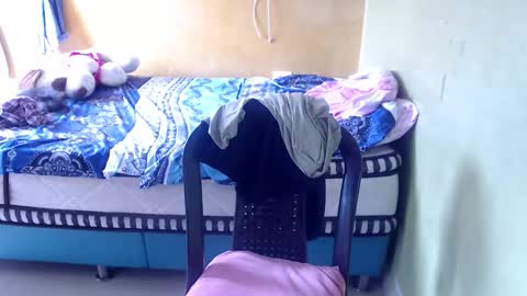 Snapshot of minnie_bbw69 chatting on November 20, 6:40 pm Andrea online show from November 20, 6:40 pm