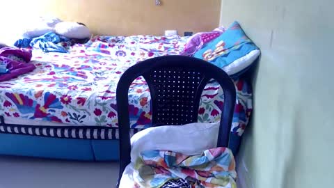 Andrea online show from February 27, 6:52 pm