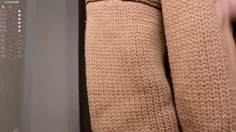 Snapshot of minnietammy chatting on March 11, 9:34 am Mary is here 3 My favorite patterns 77143222321Try my private online show from March 11, 9:34 am