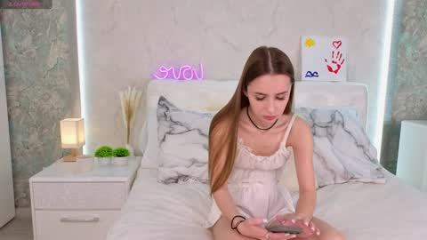 Snapshot of minnietammy chatting on September 25, 11:14 am Mary is here 3 My favorite patterns 77143222321Try my private online show from September 25, 11:14 am