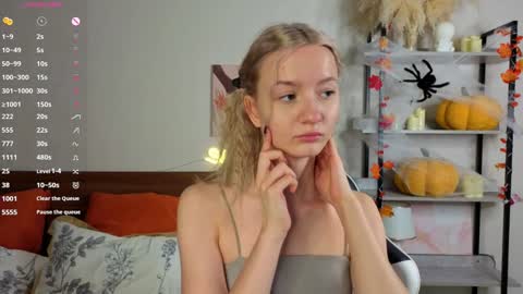 Snapshot of minnietammy chatting on November 7, 11:05 pm Mary is here 3 My favorite patterns 77143222321Try my private online show from November 7, 11:05 pm