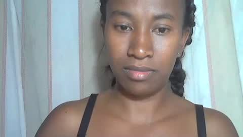 minouch211907 online show from October 20, 6:30 pm