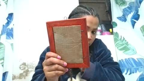 Snapshot of miora620846 chatting on June 1, 9:11 am miora620846 online show from June 1, 9:11 am