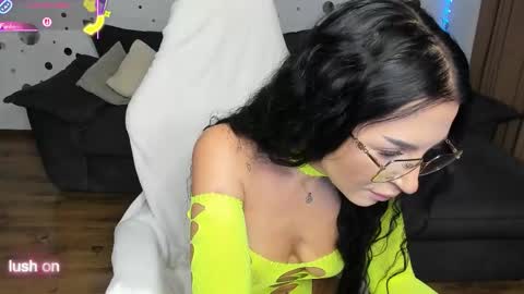 mira_fantasy online show from October 7, 4:42 am