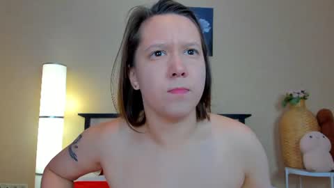 Snapshot of mira_karter chatting on July 8, 2:38 am Mira online show from July 8, 2:38 am